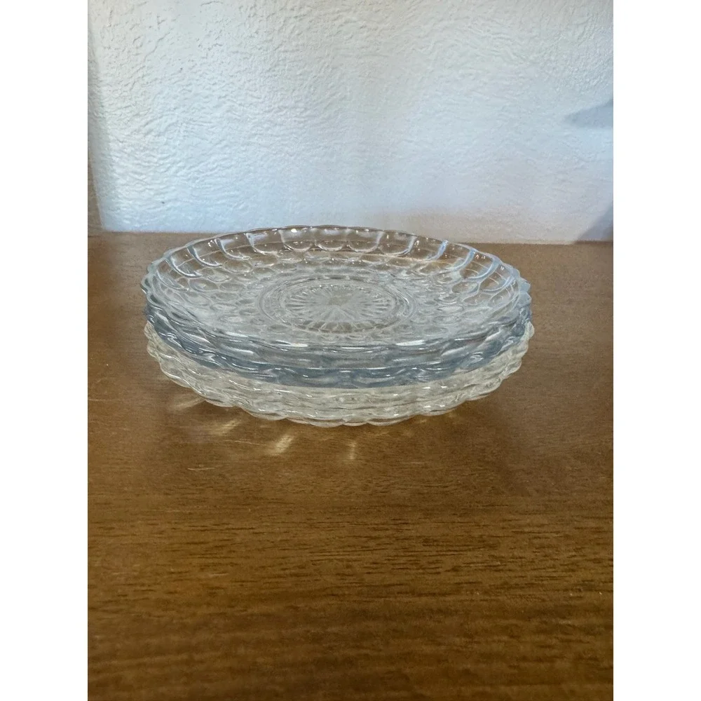 Vintage Set‎ of 4 Berry Bowls Clear Glass Bubble Pattern Dessert Saucers